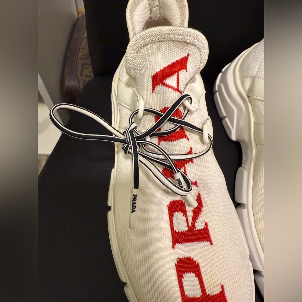 Authentic Prada Knit Sneakers with Red logo - Picture 2 of 11
